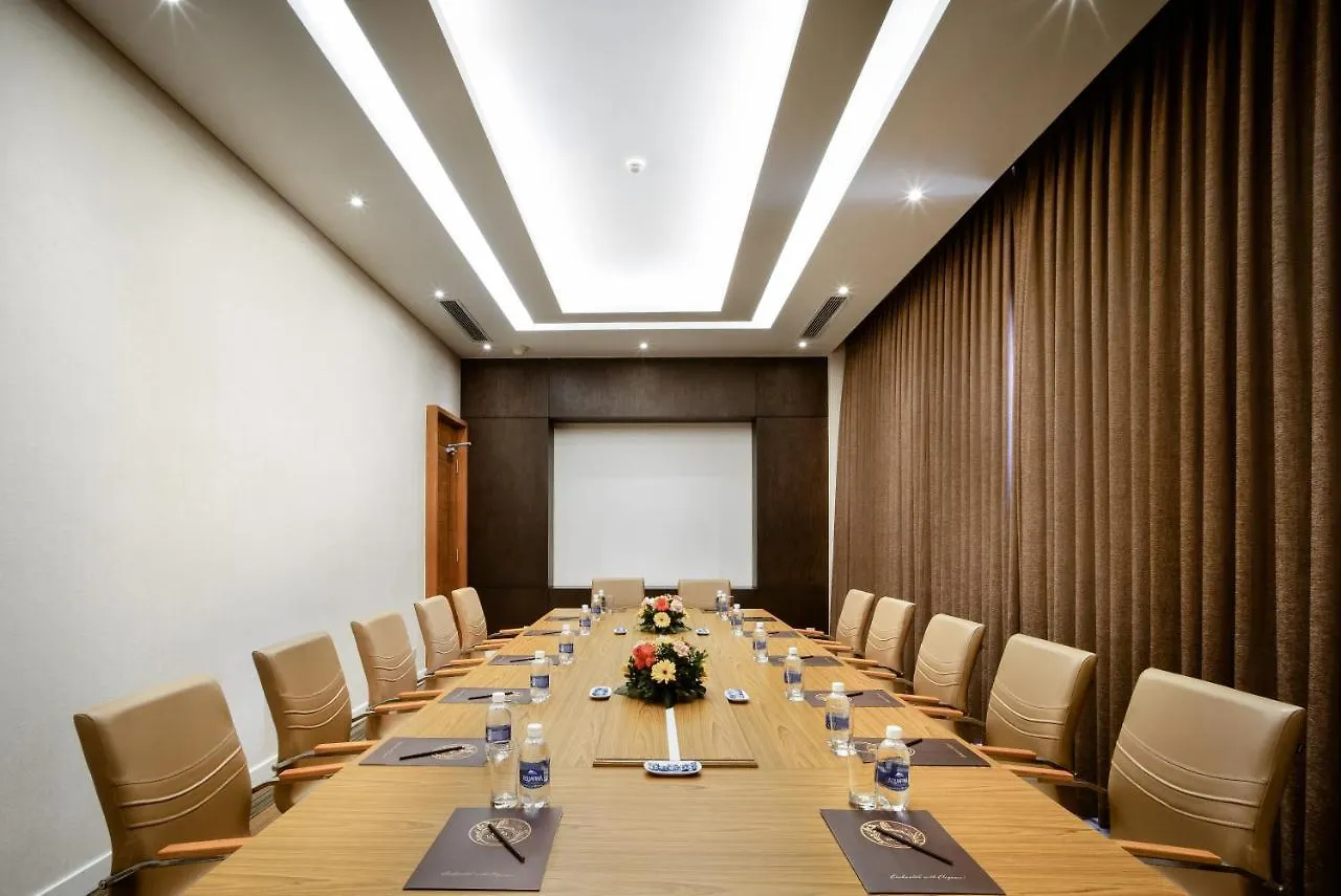 Vanda Hotel Đà Nẵng 4*,